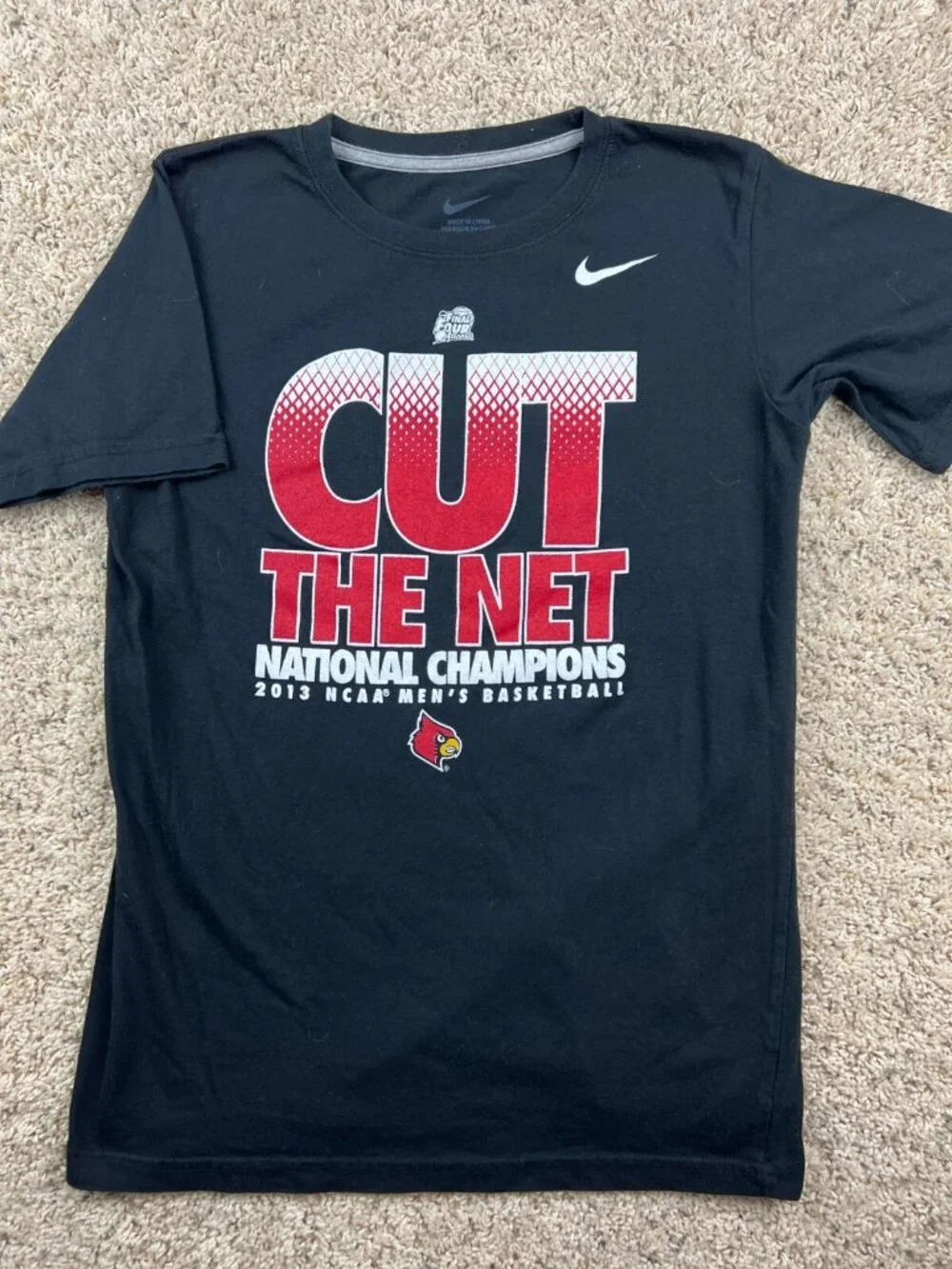 Nike Louisville Cardinals Basketball 2013 Championship Cut the Net YOUTH Large